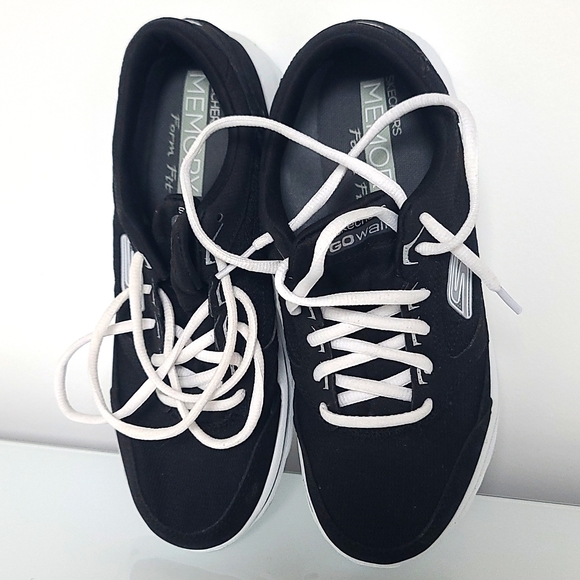 Skechers GoWalk Sneakers 7 - Picture 2 of 5